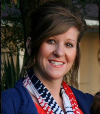 Portrait of Tara Shepard, Marketing & Social Media Director.