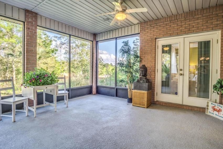294 Timberline Dr, CRESTVIEW, FL - screened porch