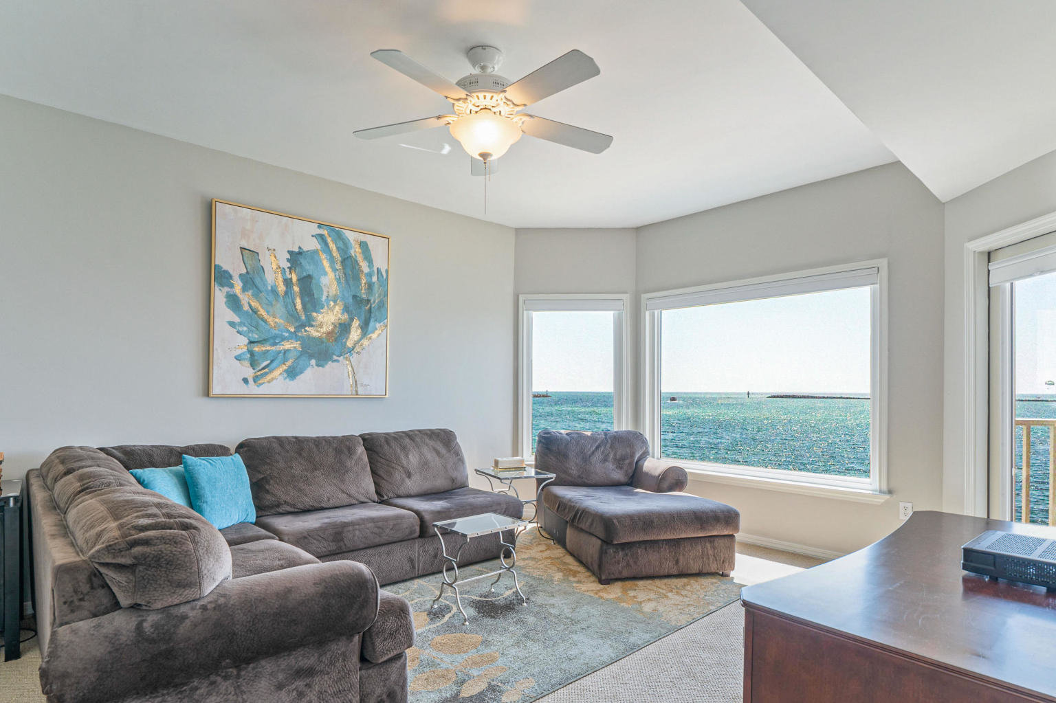 Waterview Towers condo - living-room