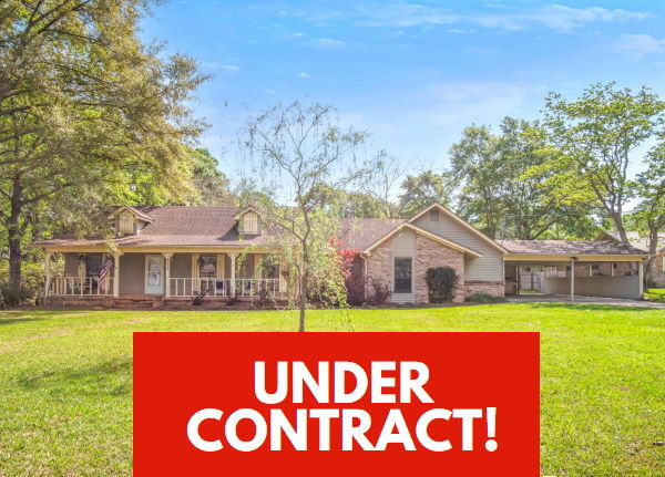 Under Contract After 1 Day! Crestview Home in Holly Hills