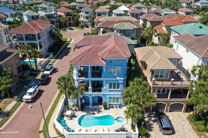 Home in Destiny by the Sea - overhead shot
